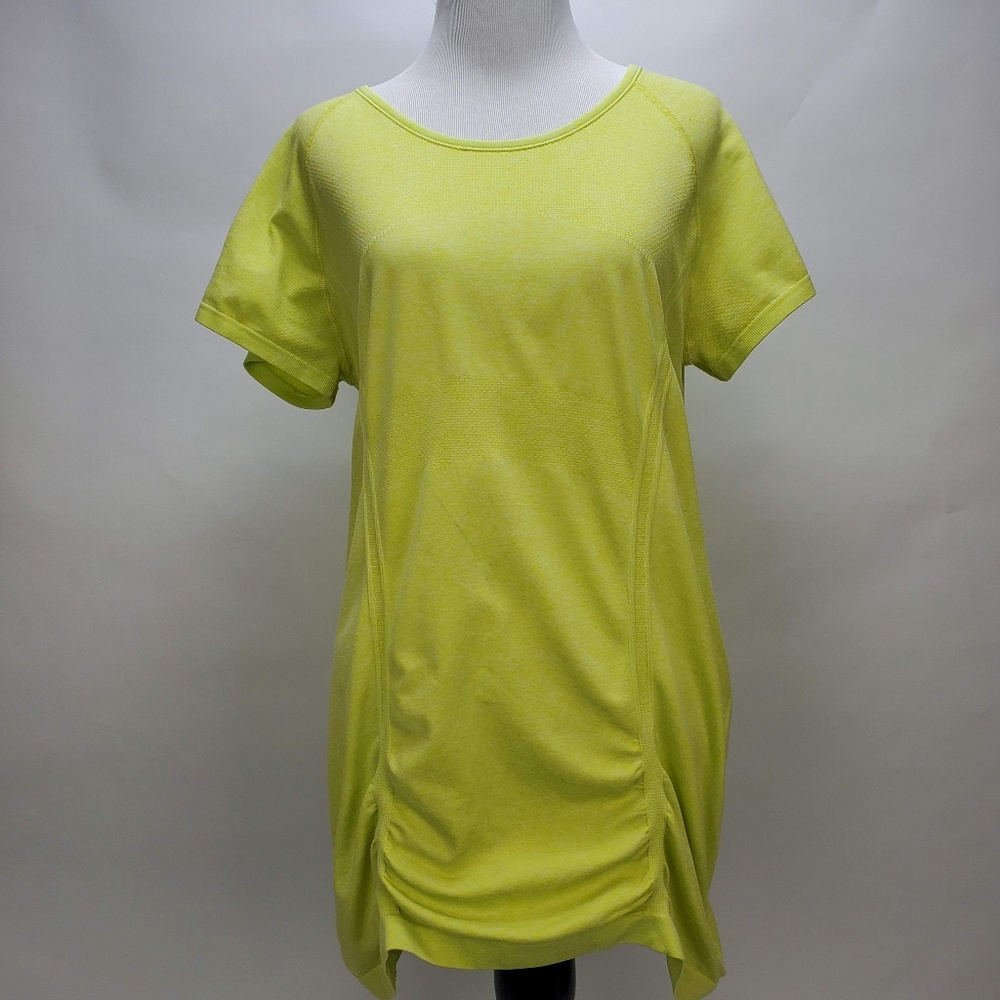 Athleta Fast Track Tee Size XL